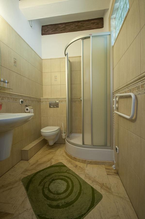 Hotel Restauracja Pod Parowozem Ostrowiec Świętokrzyski Εξωτερικό φωτογραφία